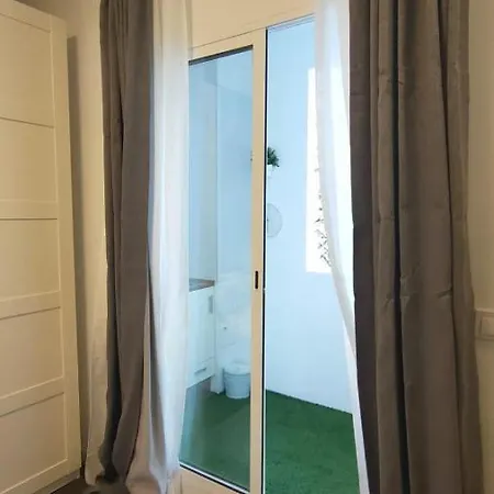 Guest house Small And Cozy - G10