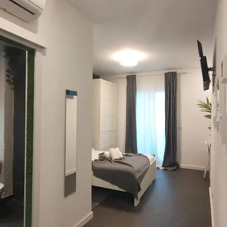 Small And Cozy - G10 * Valencia